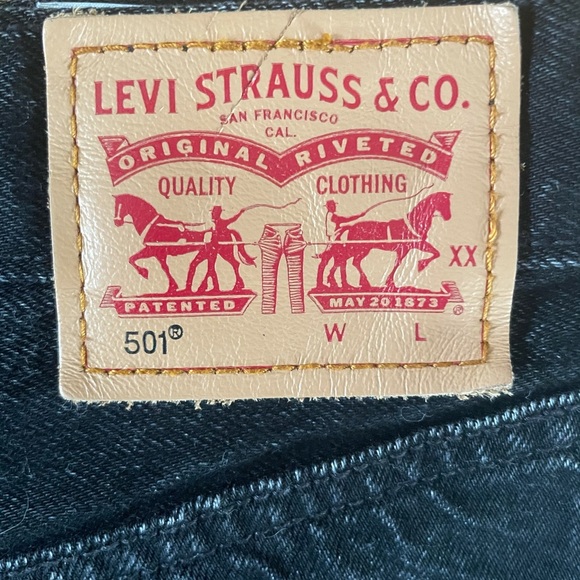 Levi’s 501 Short size 26 - Picture 6 of 6